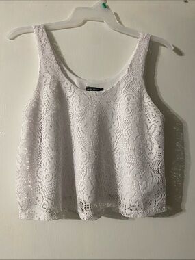 Body Central White Lace Boxy Camisole